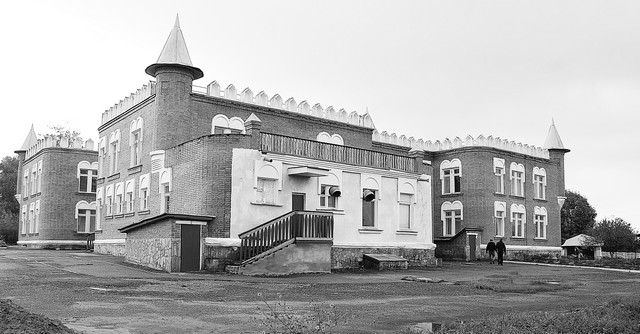 Село Алексеевка и с городом поспорит